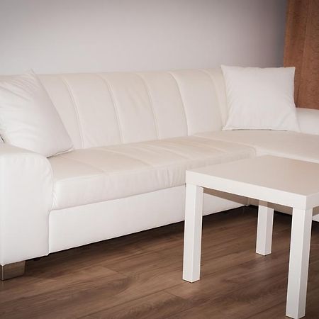 Anna Apartman Γκιόρ Εξωτερικό φωτογραφία