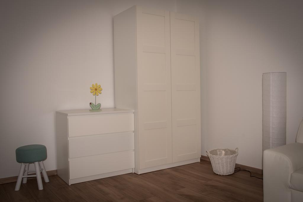 Anna Apartman Γκιόρ Εξωτερικό φωτογραφία